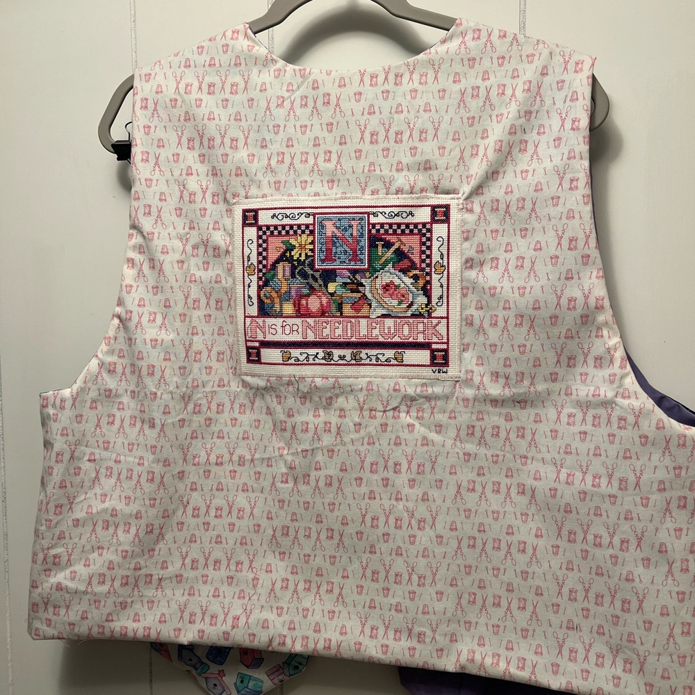 Colorful Reversible Sewing Pattern Vest large - Picture 2 of 4